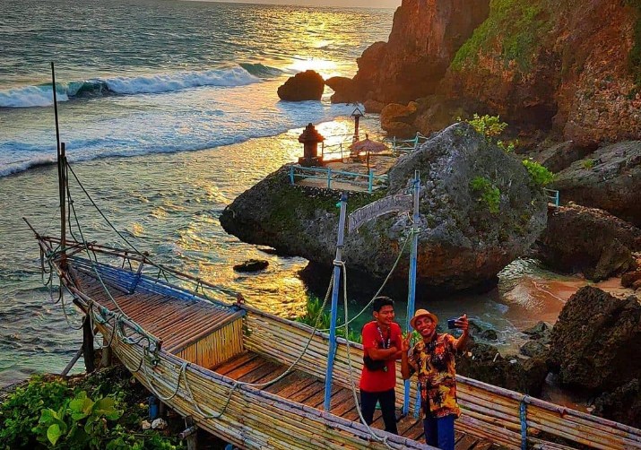 Lokasi Pantai Ngobaran Lokasi Pantai Ngobaran